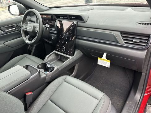 New 2026 GMC Terrain AT4 w/ Technology Package II image 30