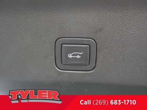 Used 2024 Chevrolet Tahoe RST w/ Luxury Package image 21