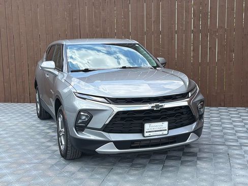 Used 2023 Chevrolet Blazer LT w/ LPO, Floor Liner Package FWD image 12
