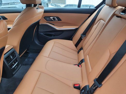 Used 2026 BMW 330i Sedan w/ Premium Package RWD image 16
