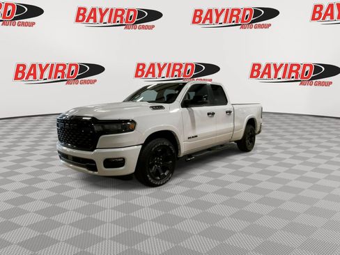 Used 2025 RAM 1500 Big Horn AWD/4WD image 4