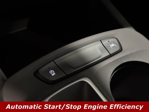 Used 2024 Chevrolet Trax RS w/ Driver Confidence Package image 11