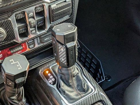 Used 2021 Jeep Wrangler Unlimited Rubicon image 12