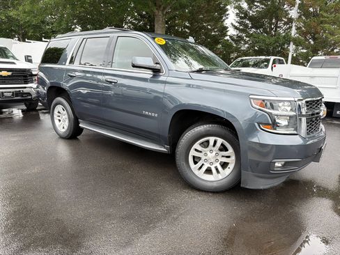 Used 2019 Chevrolet Tahoe LT AWD/4WD image 2