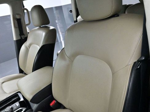 Used 2022 INFINITI QX80 Premium Select w/ Cargo Package image 17