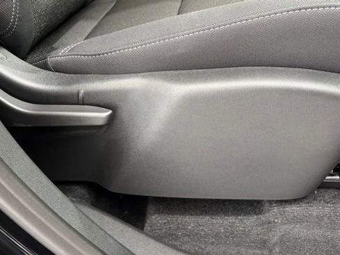 New 2026 Chevrolet Traverse LT image 24