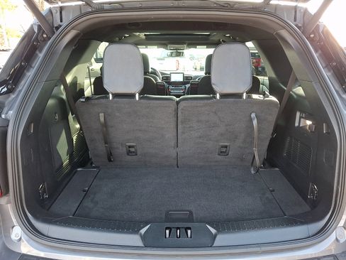 Certified 2022 Ford Explorer ST-Line image 30