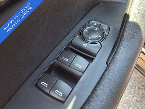 Used 2022 Chevrolet Blazer RS w/ Enhanced Convenience Package AWD/4WD image 17