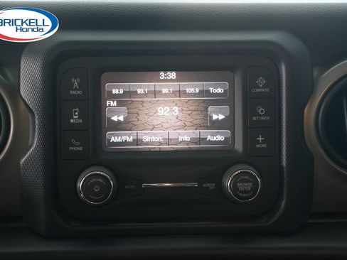 Used 2019 Jeep Wrangler Sport AWD/4WD image 21