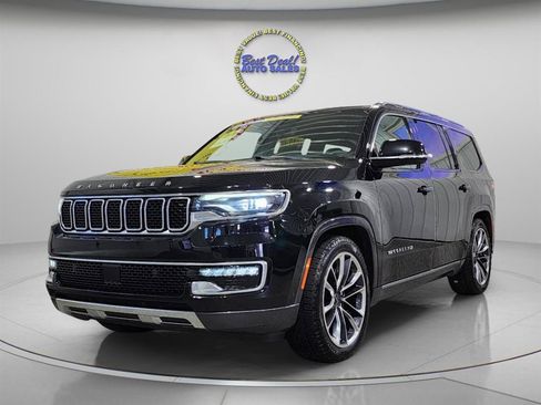 Used 2022 Jeep Wagoneer Series III w/ Premium Group I AWD/4WD image 1