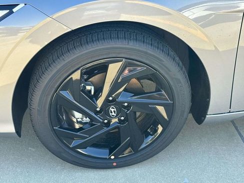 New 2026 Hyundai Elantra SEL Sport Premium FWD image 6