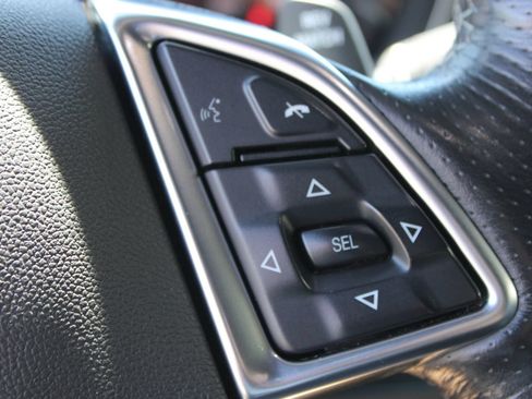 Used 2019 Chevrolet Camaro SS RWD image 22