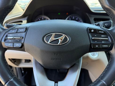 Used 2019 Hyundai Elantra Value Edition FWD image 19