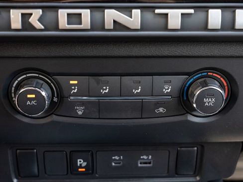 New 2026 Nissan Frontier SV w/ Tow Package AWD/4WD image 18