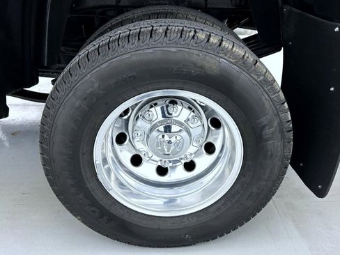 Used 2025 RAM 3500 Big Horn AWD/4WD image 24