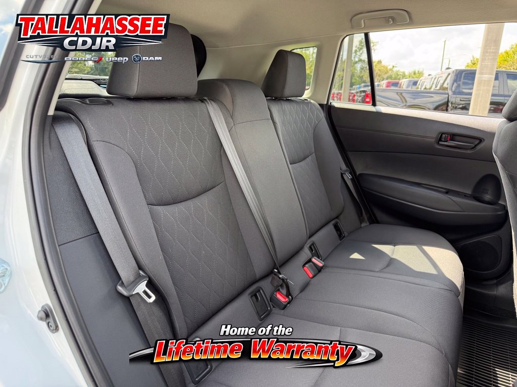 Used 2024 Toyota Corolla Cross LE FWD image 35