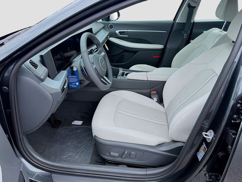 New 2026 Hyundai Sonata SEL FWD image 15