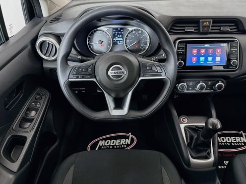 Used 2020 Nissan Versa S FWD image 23