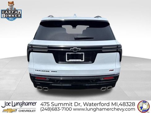 Used 2026 Chevrolet Traverse RS w/ LPO, Floor Liner Package AWD/4WD image 8