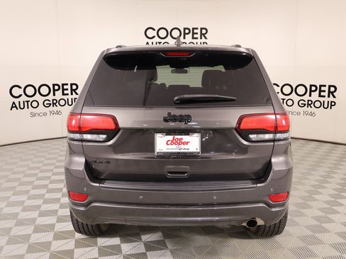 Used 2021 Jeep Grand Cherokee Laredo X AWD/4WD image 22