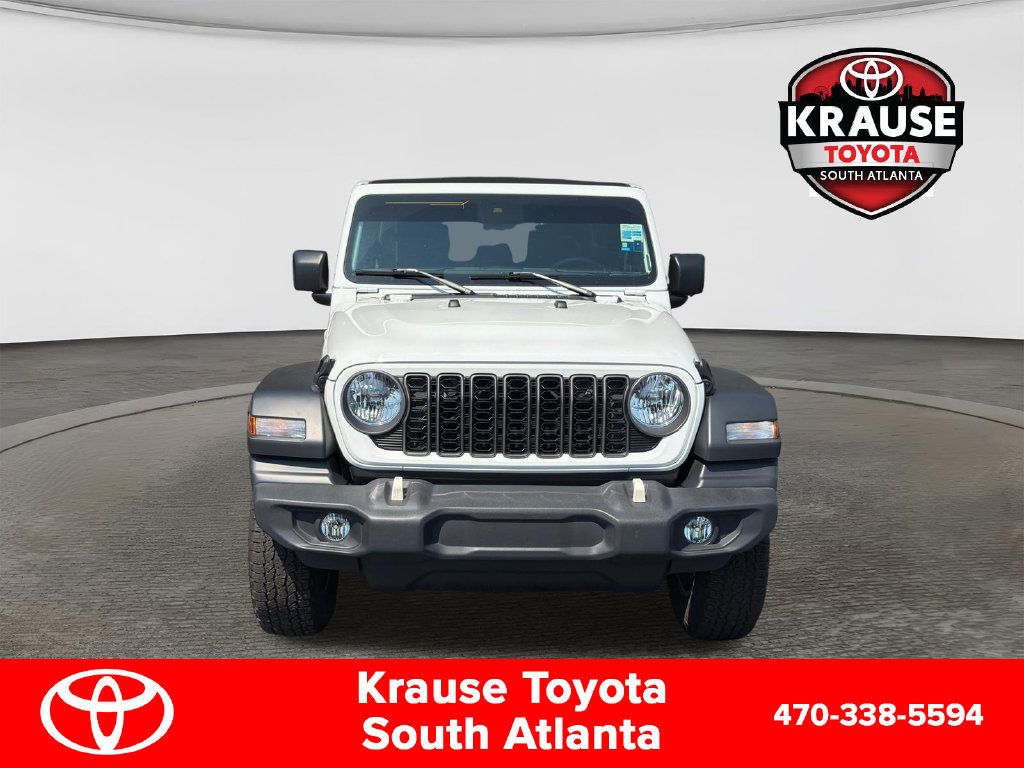Used 2024 Jeep Wrangler Unlimited Sport AWD/4WD image 2