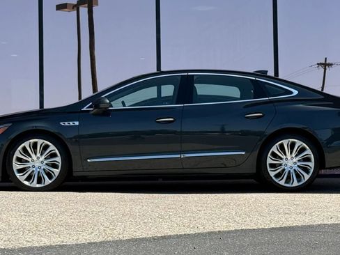 Used 2018 Buick LaCrosse Premium w/ Dynamic Drive Package AWD/4WD image 5