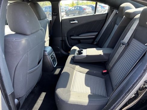 Used 2023 Dodge Charger SXT image 33