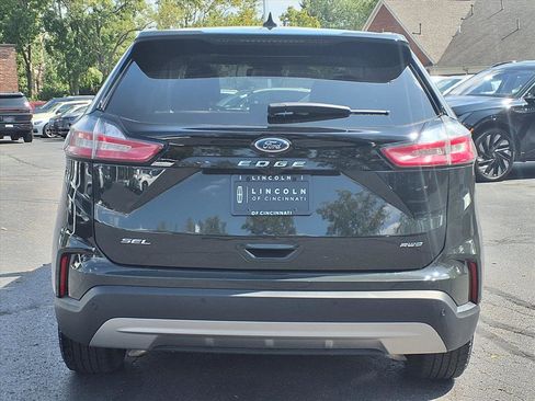 Used 2023 Ford Edge SEL w/ Convenience Package image 5
