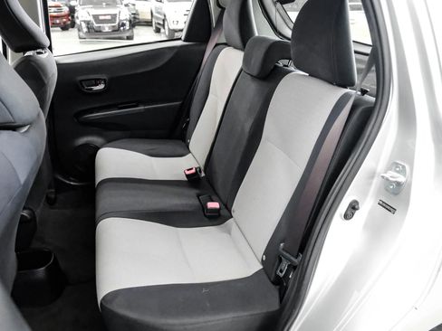 Used 2014 Toyota Yaris LE image 34