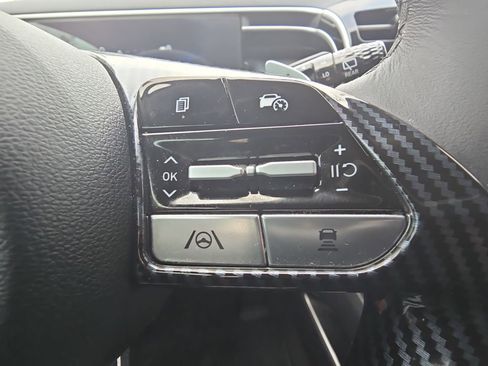 Used 2024 Hyundai Tucson Limited image 18