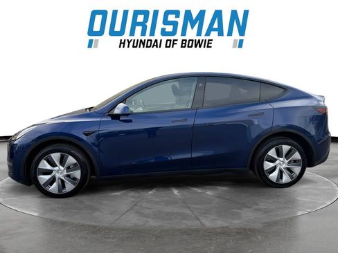 Used 2023 Tesla Model Y Long Range image 3