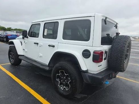 Used 2021 Jeep Wrangler Unlimited Rubicon 4xe w/ Steel Bumper Group AWD/4WD image 2