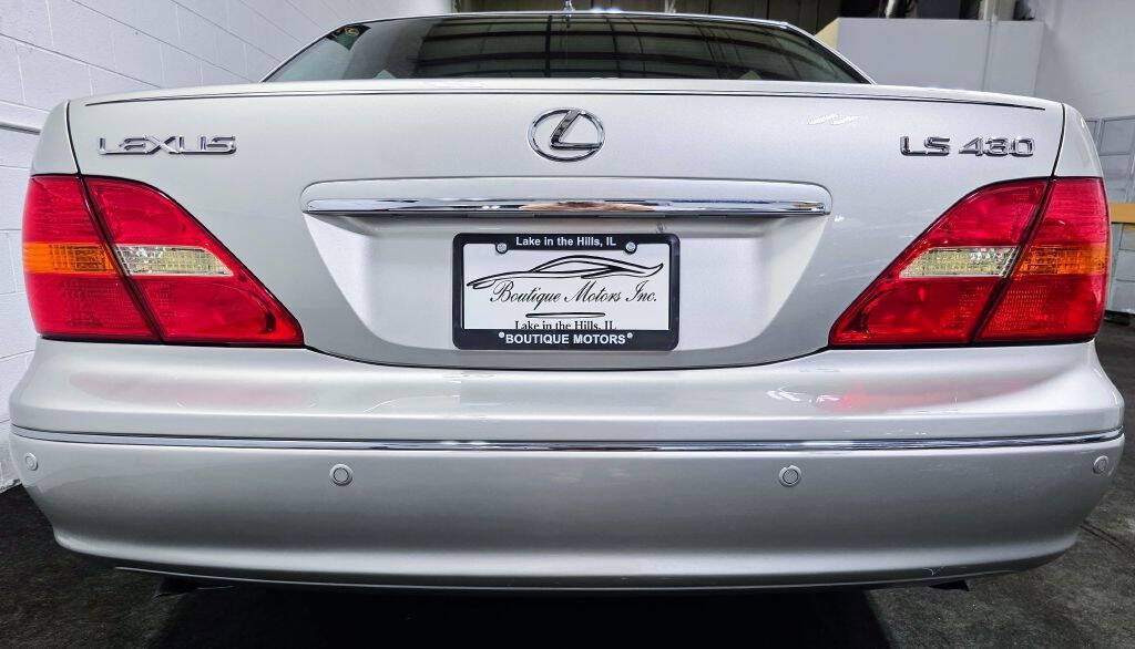 Used 2002 Lexus LS 430 w/ Custom Luxury Pkg RWD image 3
