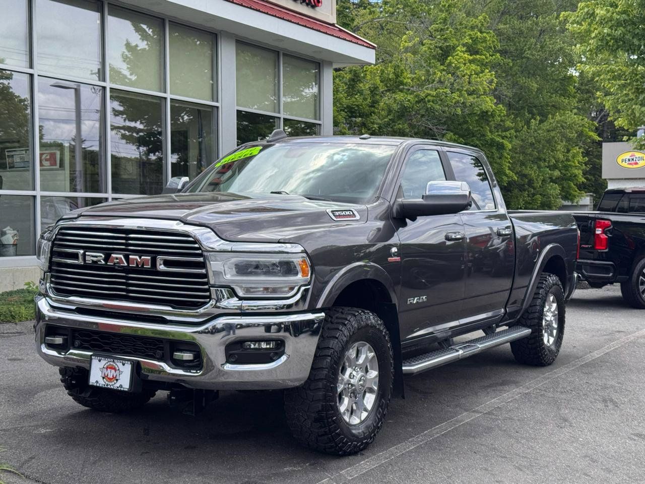 Used 2019 RAM 3500 Laramie AWD/4WD image 2