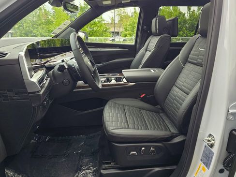 New 2026 Cadillac Escalade Platinum Sport AWD/4WD image 23