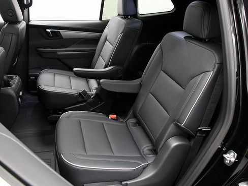 New 2026 Buick Enclave Preferred w/ Super Cruise Package image 11