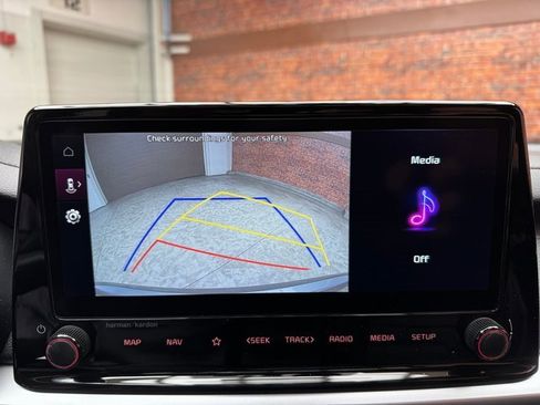 Used 2024 Kia Forte GT-Line w/ GT-Line Premium Package image 21