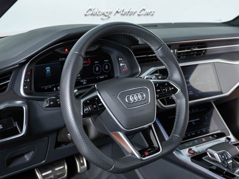 Used 2022 Audi RS 6 image 30