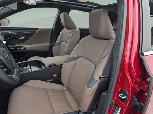 New 2025 Lexus ES 350 Ultra Luxury image 12