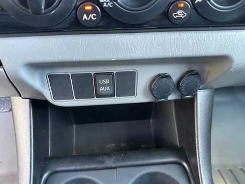 Used 2012 Toyota Tacoma PreRunner w/ TRD Sport Pkg image 34