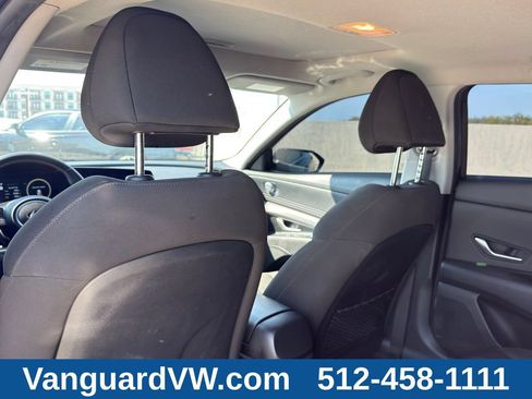 Used 2024 Hyundai Elantra SEL w/ Convenience Package FWD image 24