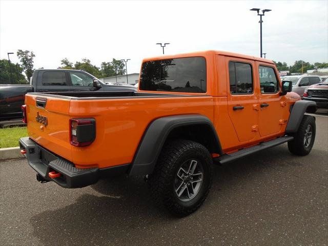 Certified 2025 Jeep Gladiator Mojave w/ Safety Group AWD/4WD image 3