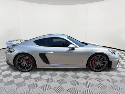 Used 2020 Porsche 718 Cayman GT4 RWD image 8