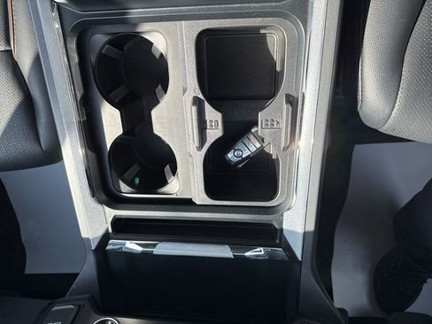 Used 2025 Ford F350 Lariat w/ Lariat Ultimate Package image 20