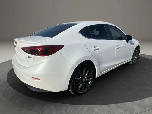 Used 2018 MAZDA MAZDA3 Grand Touring w/ Premium Equipment Package image 5