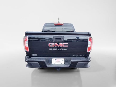 Used 2022 GMC Canyon Denali image 5