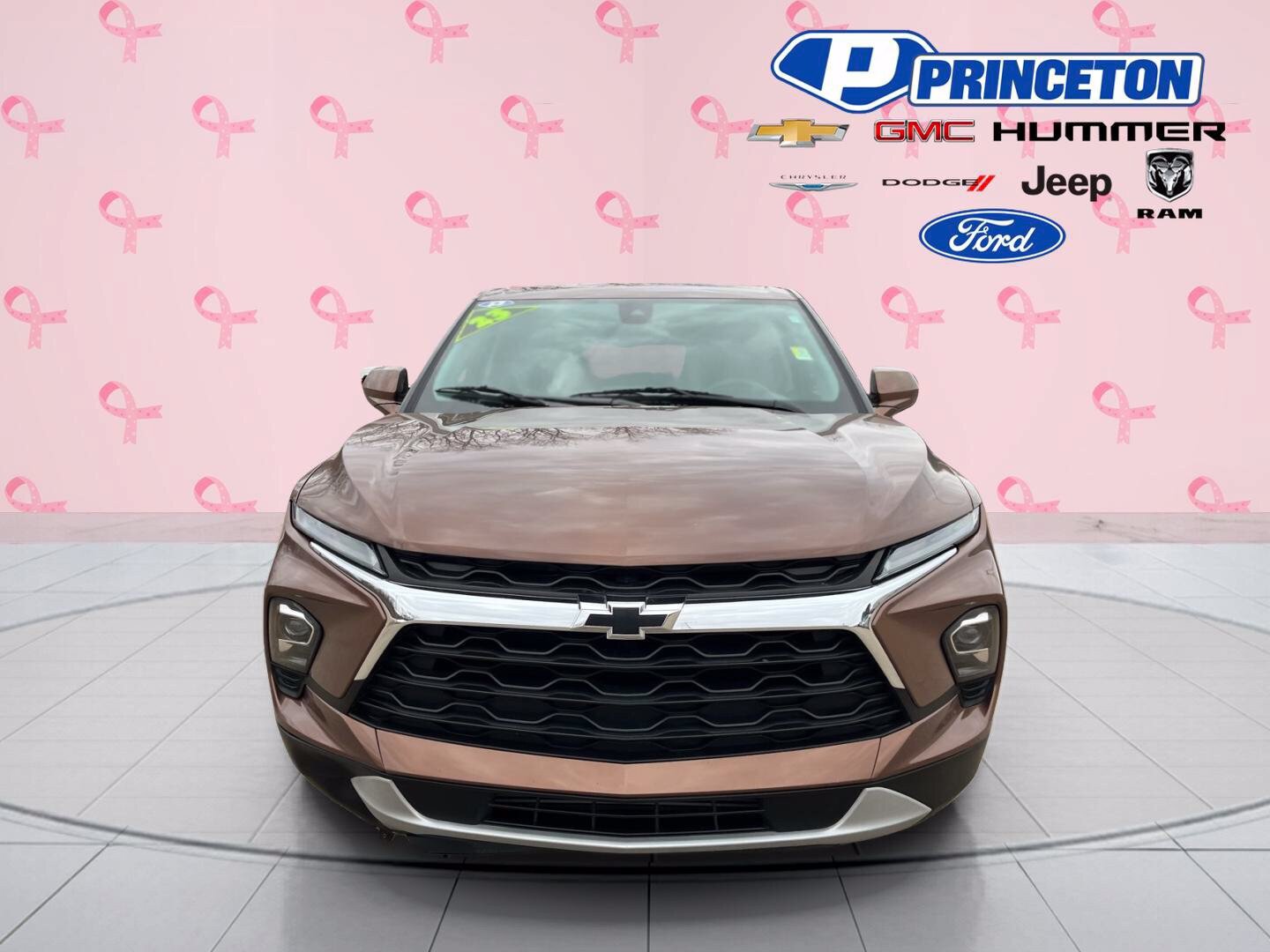 Used 2023 Chevrolet Blazer LT w/ Driver Confidence Package FWD image 2