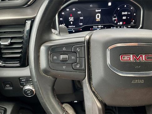 Used 2023 GMC Sierra 1500 AT4 w/ AT4 Preferred Package image 18