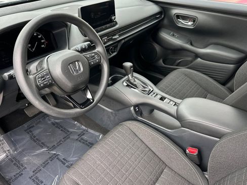 Used 2024 Honda HR-V LX image 11