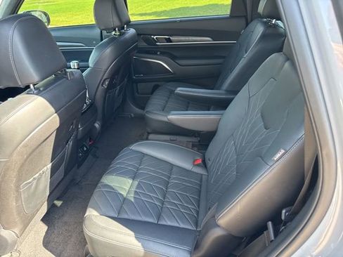 Used 2024 Kia Telluride SX Prestige X-Line AWD/4WD image 8